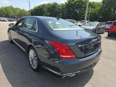 More photos of 2017 Genesis G90 3.3T Premium at Gulliver Auto Group, TX