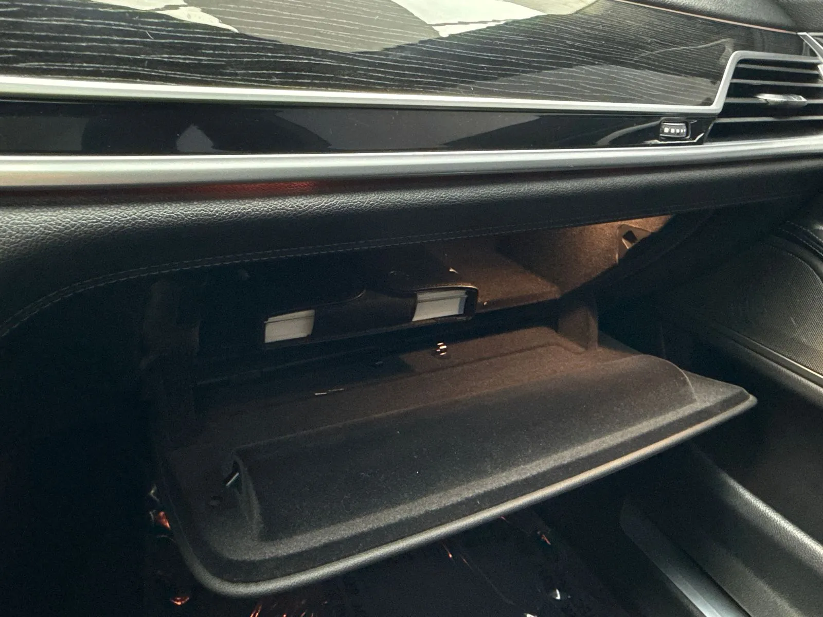 2020 BMW 7 Series 740i - Photo 32