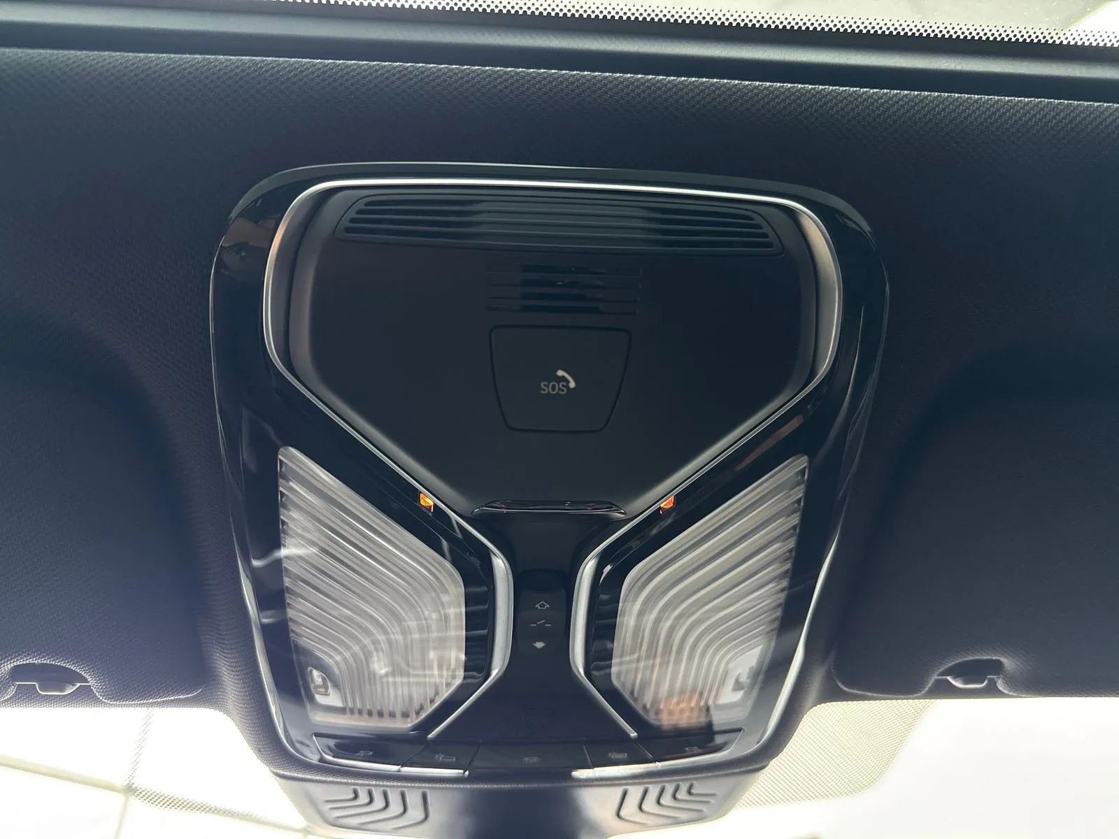 2020 BMW 7 Series 740i - Photo 33