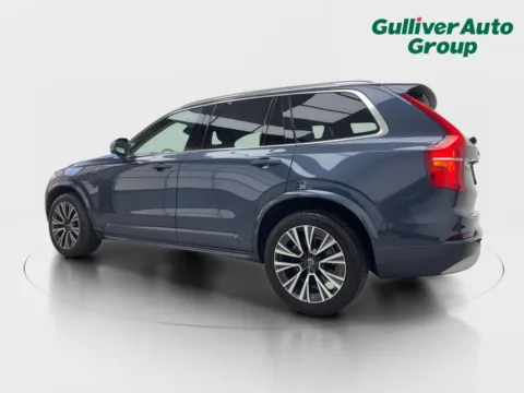 More photos of 2022 Volvo XC90 T5 Momentum at Gulliver Auto Group, TX