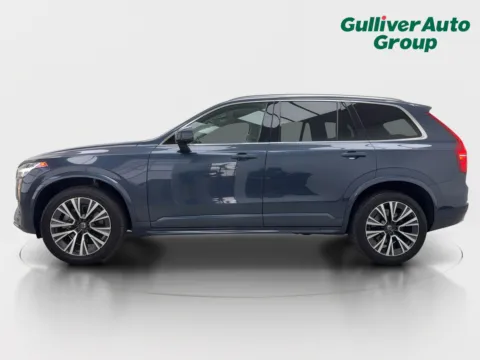 Another view of 2022 Volvo XC90 T5 Momentum for sale in Plano, TX at Gulliver Auto Group