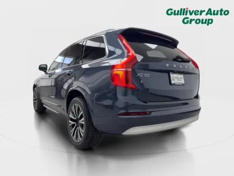 More photos of 2022 Volvo XC90 T5 Momentum at Gulliver Auto Group, TX