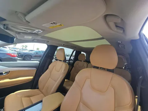 More photos of 2016 Volvo XC90 T6 Momentum at Gulliver Auto Group, TX