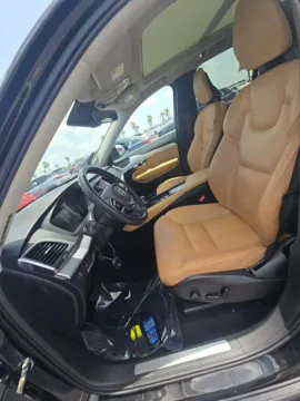 More photos of 2016 Volvo XC90 T6 Momentum at Gulliver Auto Group, TX