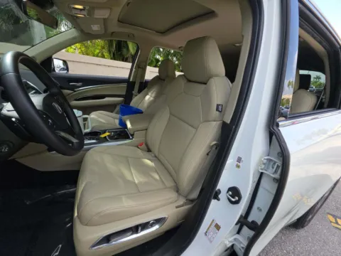 More photos of 2020 Acura MDX 3.5L at Gulliver Auto Group, TX