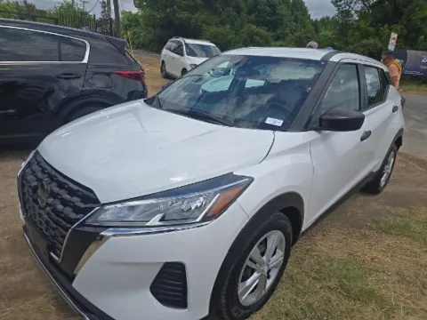 White 2021 Nissan Kicks S for sale in Plano, TX