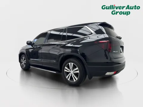 More photos of 2016 Honda Pilot EX-L at Gulliver Auto Group, TX