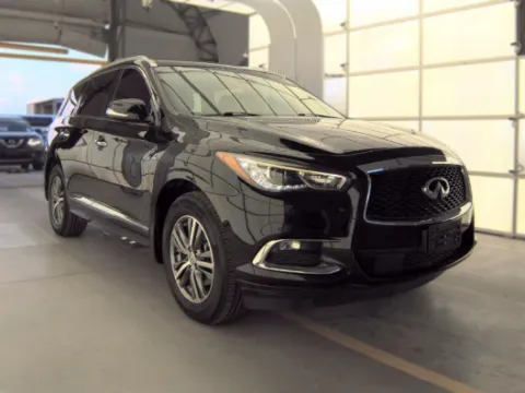 Another view of 2020 INFINITI QX60 LUXE for sale in Plano, TX at Gulliver Auto Group