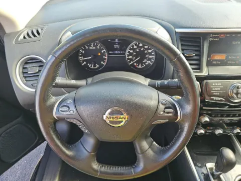More photos of 2019 Nissan Pathfinder SV at Gulliver Auto Group, TX