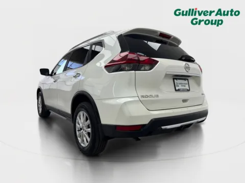 More photos of 2018 Nissan Rogue SV at Gulliver Auto Group, TX
