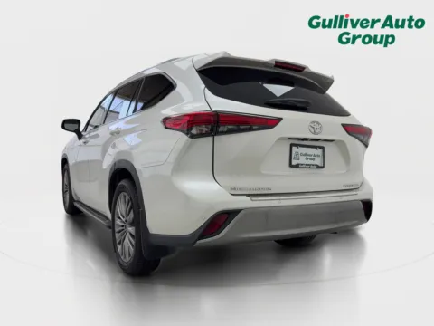More photos of 2020 Toyota Highlander Platinum at Gulliver Auto Group, TX
