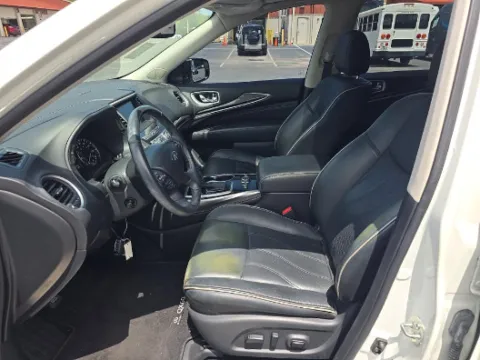 More photos of 2019 INFINITI QX60 LUXE at Gulliver Auto Group, TX