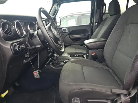More photos of 2022 Jeep Wrangler Unlimited Sport Altitude at Gulliver Auto Group, TX