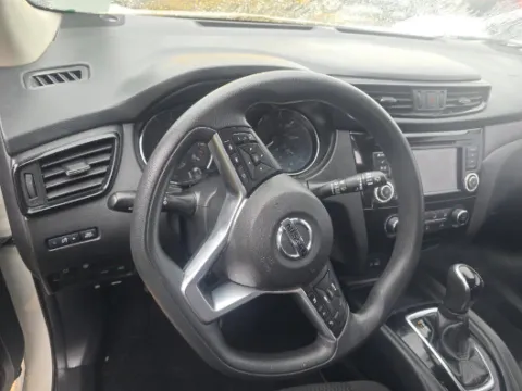 More photos of 2020 Nissan Rogue Sport S at Gulliver Auto Group, TX