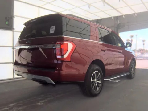 Photos of 2019 Ford Expedition XLT for sale in Plano, TX at Gulliver Auto Group