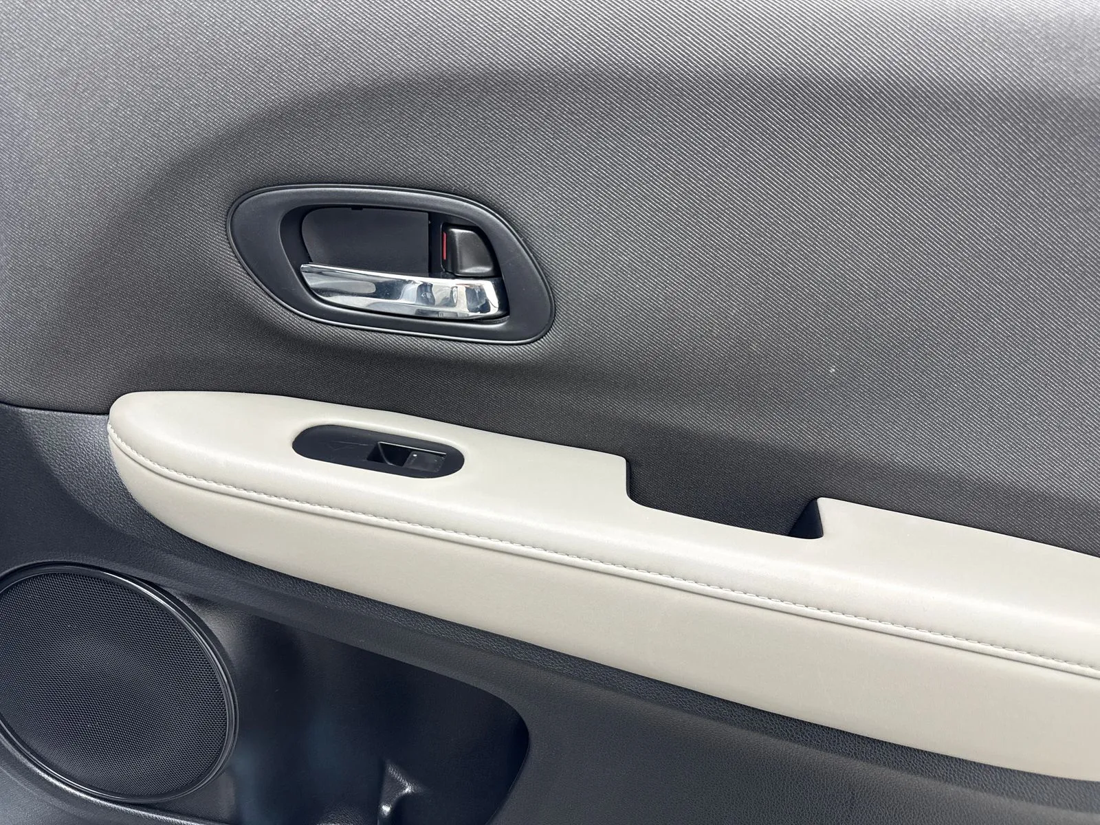 2020 Honda HR-V LX - Photo 40