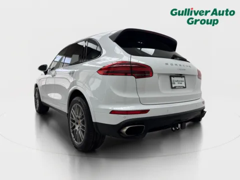 More photos of 2017 Porsche Cayenne Platinum Edition at Gulliver Auto Group, TX
