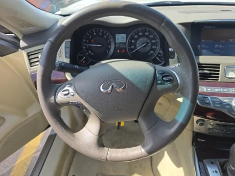 More photos of 2016 INFINITI Q70L 3.7 at Gulliver Auto Group, TX