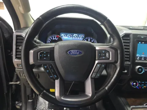More photos of 2019 Ford Expedition Platinum at Gulliver Auto Group, TX