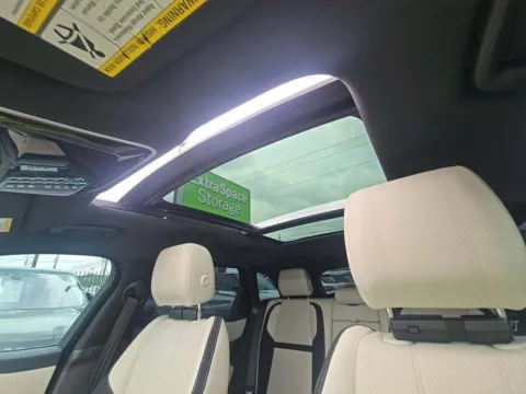 More photos of 2020 Land Rover Range Rover Velar P250 R-Dynamic S at Gulliver Auto Group, TX