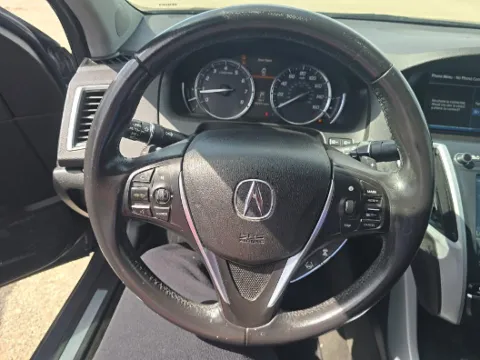 More photos of 2018 Acura TLX 2.4L at Gulliver Auto Group, TX