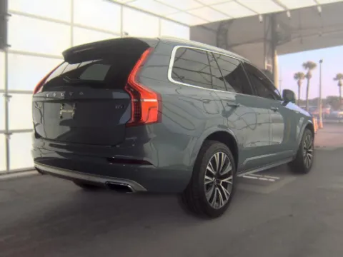 Another view of 2020 Volvo XC90 T6 Momentum for sale in Plano, TX at Gulliver Auto Group