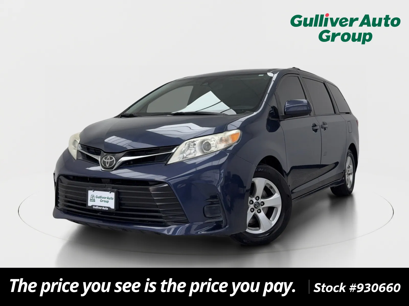 Gray 2018 Toyota Sienna LE for sale in Plano, TX