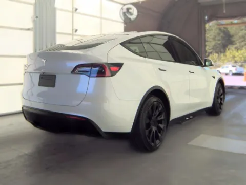 Photos of 2020 Tesla Model Y Long Range for sale in Plano, TX at Gulliver Auto Group