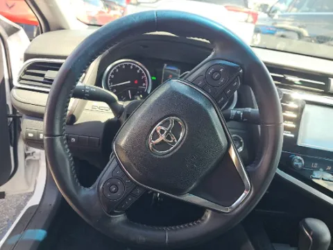 More photos of 2018 Toyota Camry SE at Gulliver Auto Group, TX