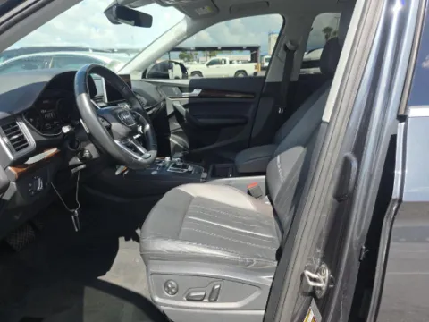 More photos of 2019 Audi Q5 2.0T Premium Plus at Gulliver Auto Group, TX