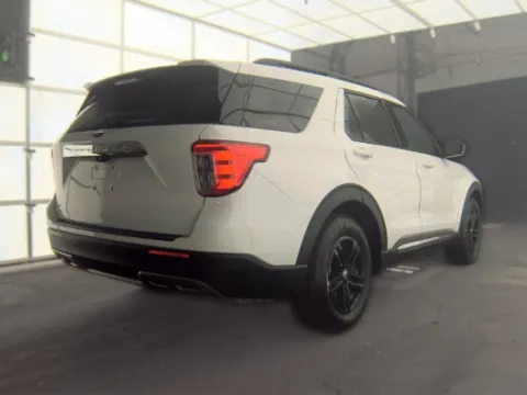 Another view of 2022 Ford Explorer XLT for sale in Plano, TX at Gulliver Auto Group