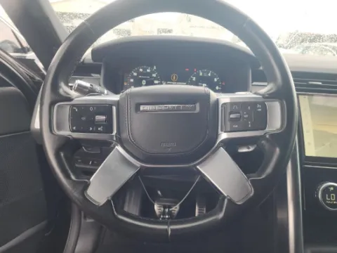 More photos of 2022 Land Rover Discovery HSE R-Dynamic at Gulliver Auto Group, TX