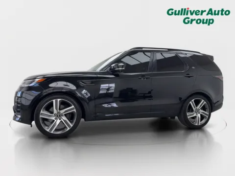 Photos of 2022 Land Rover Discovery HSE R-Dynamic for sale in Plano, TX at Gulliver Auto Group