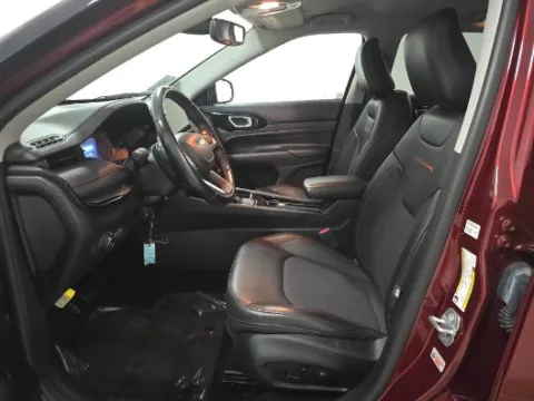 More photos of 2022 Jeep Compass Trailhawk at Gulliver Auto Group, TX