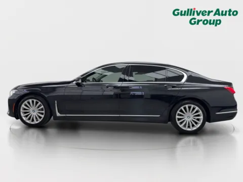 Another view of 2022 BMW 7 Series 740i for sale in Plano, TX at Gulliver Auto Group
