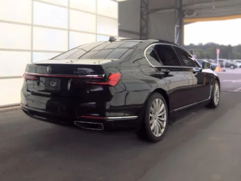 Another view of 2022 BMW 7 Series 740i for sale in Plano, TX at Gulliver Auto Group