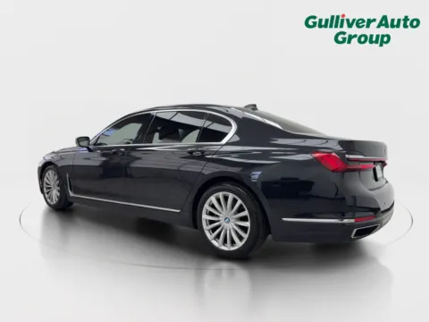 More photos of 2022 BMW 7 Series 740i at Gulliver Auto Group, TX