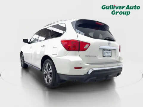 More photos of 2018 Nissan Pathfinder SV at Gulliver Auto Group, TX