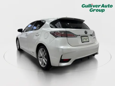 More photos of 2016 Lexus CT 200h at Gulliver Auto Group, TX