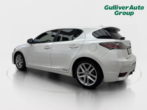 More photos of 2016 Lexus CT 200h at Gulliver Auto Group, TX