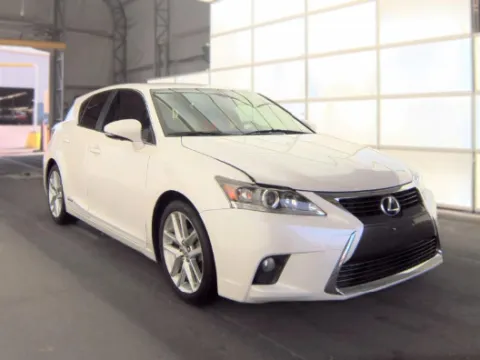 More photos of 2016 Lexus CT 200h at Gulliver Auto Group, TX