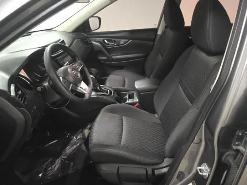 More photos of 2018 Nissan Rogue S at Gulliver Auto Group, TX