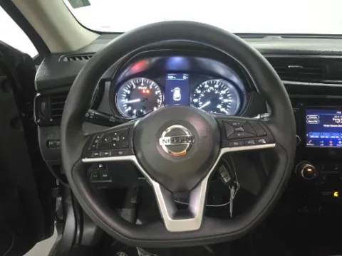 More photos of 2018 Nissan Rogue S at Gulliver Auto Group, TX