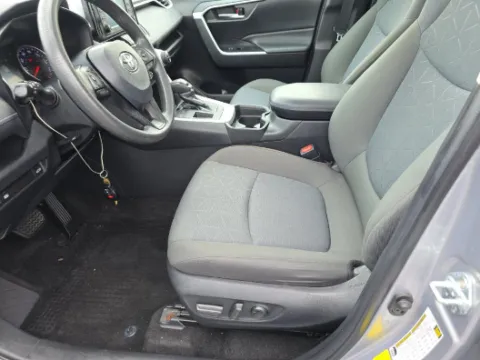 More photos of 2021 Toyota RAV4 XLE at Gulliver Auto Group, TX