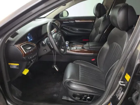 More photos of 2017 Genesis G90 3.3T Premium at Gulliver Auto Group, TX