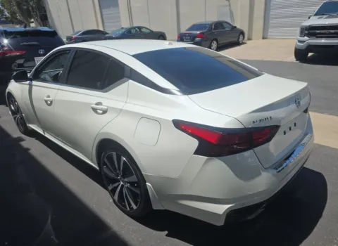 Another view of 2022 Nissan Altima 2.5 SR for sale in Plano, TX at Gulliver Auto Group