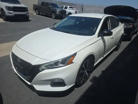 White 2022 Nissan Altima 2.5 SR for sale in Plano, TX