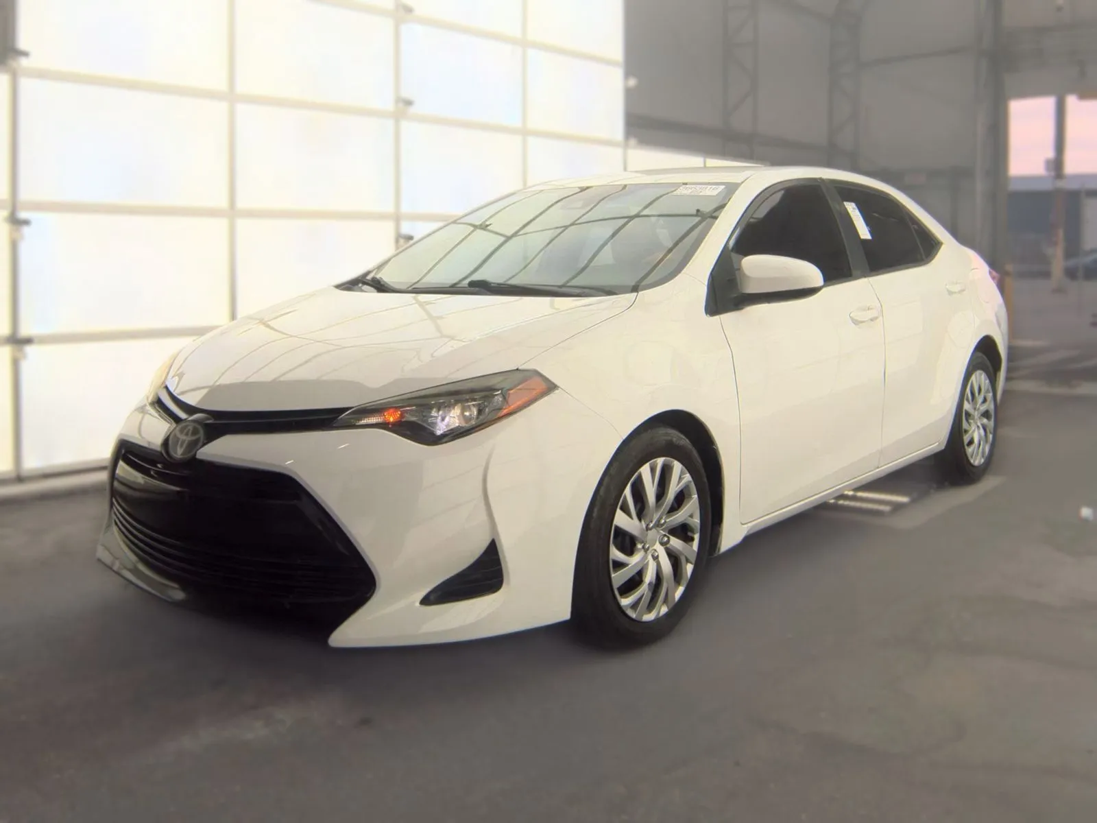 White 2019 Toyota Corolla LE for sale in Plano, TX