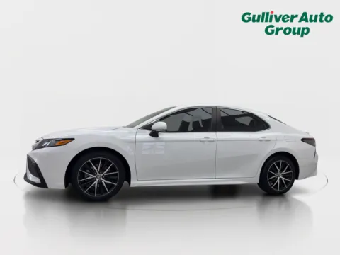 Photos of 2023 Toyota Camry SE for sale in Plano, TX at Gulliver Auto Group