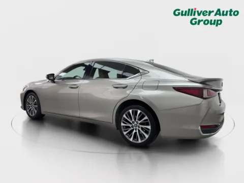 More photos of 2021 Lexus ES 250 at Gulliver Auto Group, TX
